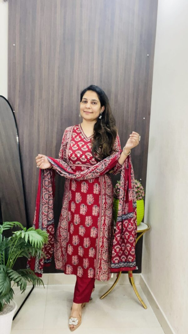 Maroon Block Print Kurti Pant Dupatta Set